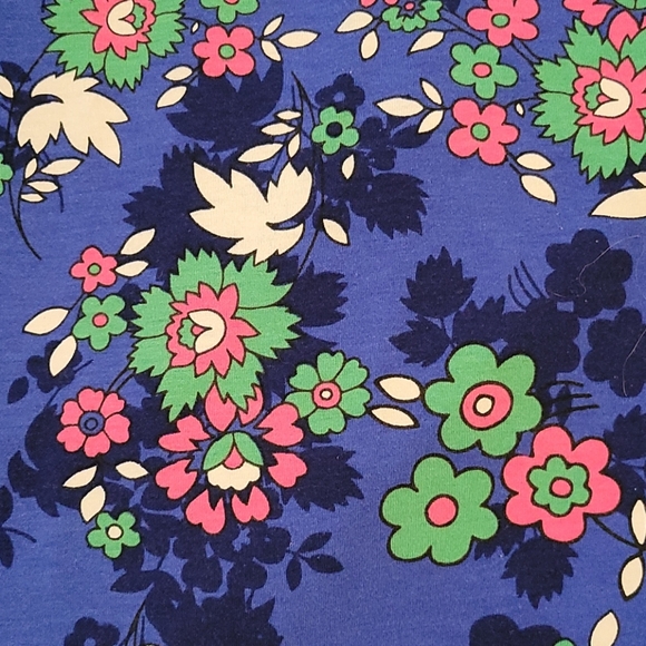 Lularoe Irma XL - Picture 2 of 3